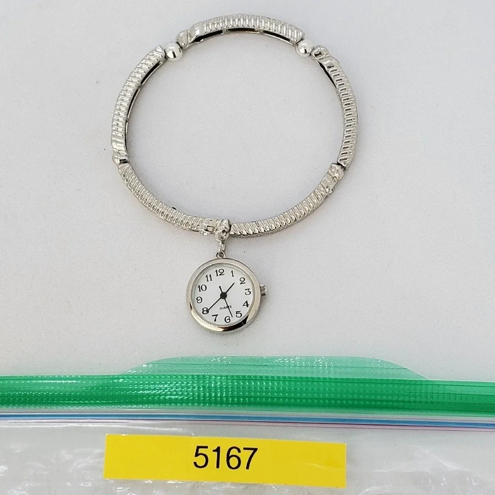 22MM Women's Bracelet Watch White Dial Gray Bracelet Band 7.75